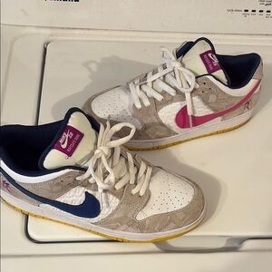 Nike Women's Multicolor Sneakers